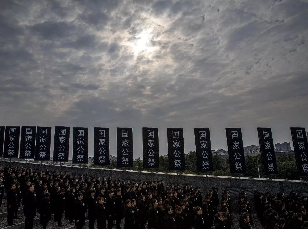 12月13日，南京大屠杀死难者国家公祭仪式现场放飞和平鸽